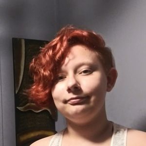 Meet your Posher, Lauryn